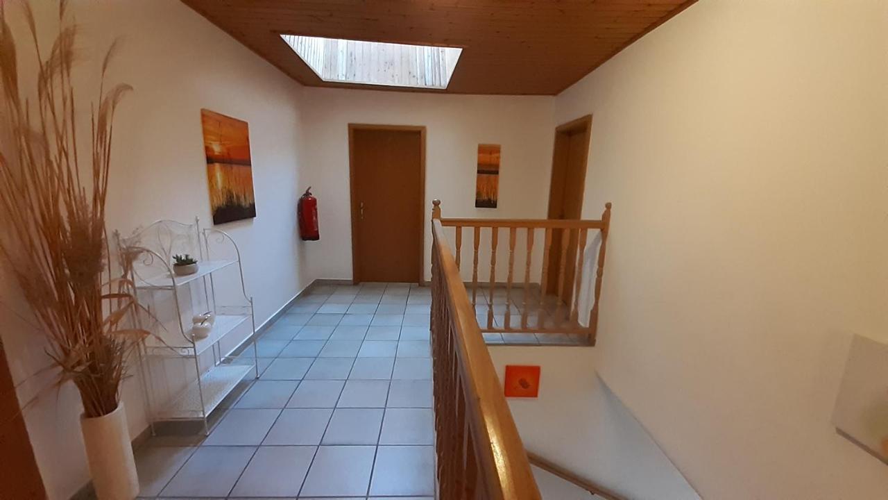 Ferienwohnungen & Weingut Kroiss Silvia Илмиц Екстериор снимка